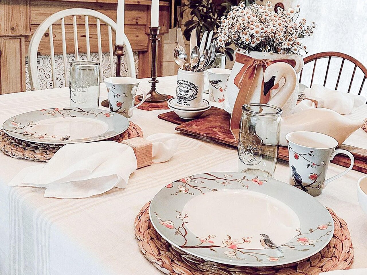 Cómo poner una mesa de celebración bonita sin complicarse